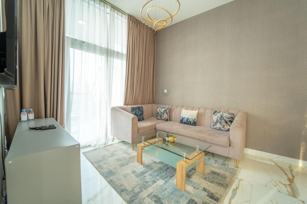 Aws Holiday Homes - Luxurious 2Br In Business Bay Дубай Экстерьер фото